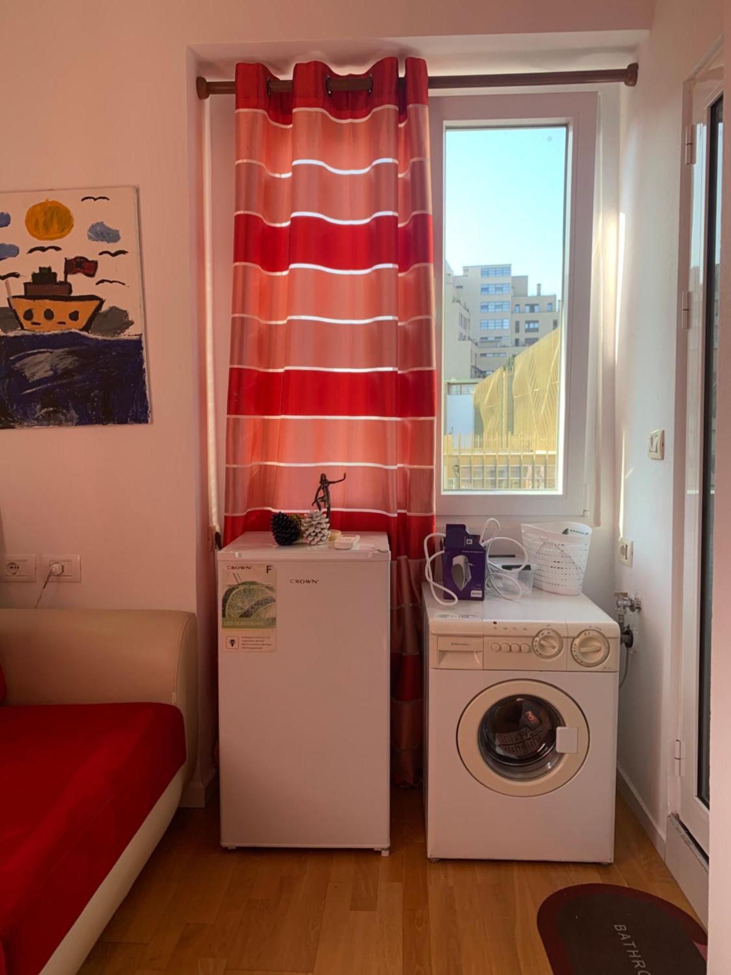 And Cozy X 4 Victoria Tirana